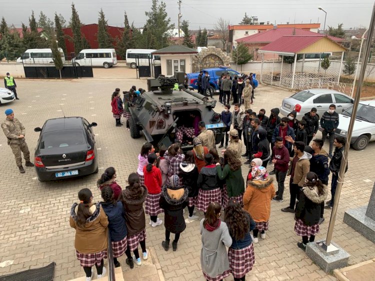 Gölbaşında Jandarma öğrencilere meslek tanıtımı yaptı