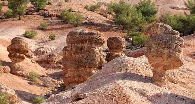 Doğa harikası ‘Kale Peri Bacaları' turizme kazandırılmak isteniyor