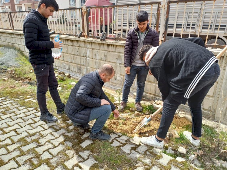 Gölbaşı MTAL' den 'her yerde varım ' projesi