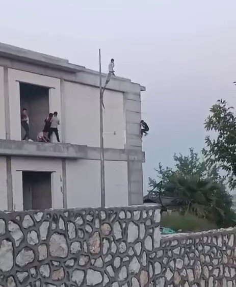 Adıyaman'da Çocukların tehlikeli oyunu