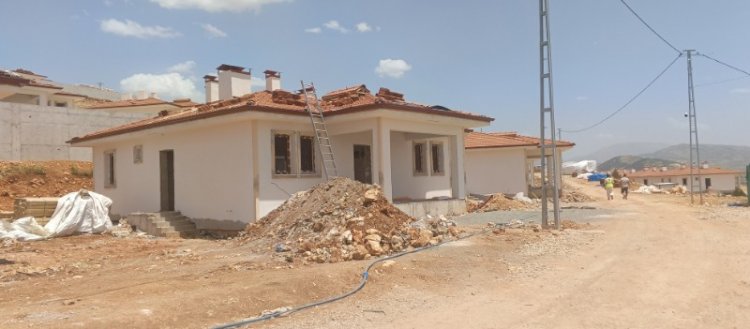 Ülkü müteahhitlik Ozan Köyü’nde Yeni Yaşam Alanlarını Yükseltiyor